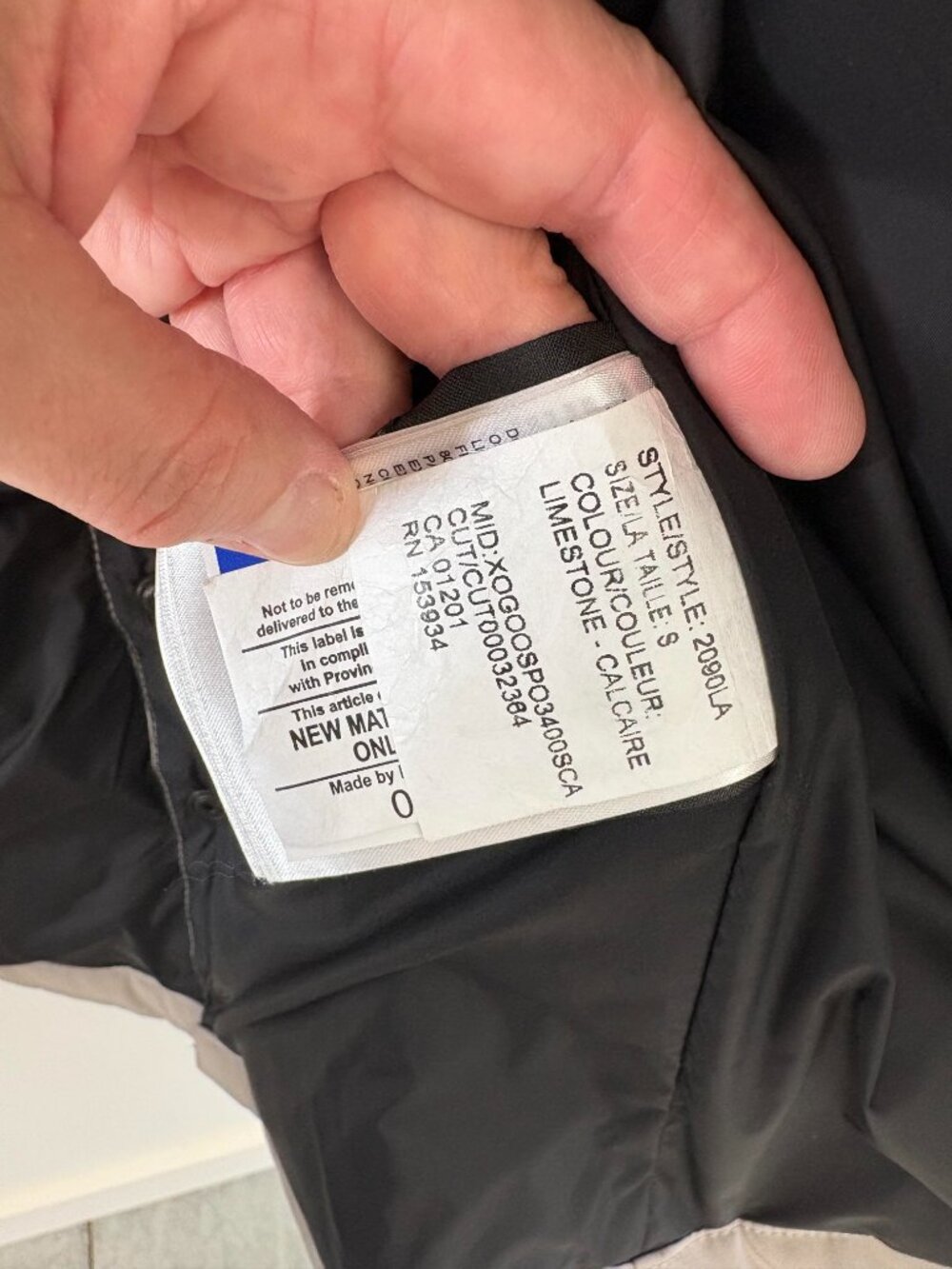 Canada Goose Women's Lorette Parka (Fusion Fit) S/P - Picture 8 of 16